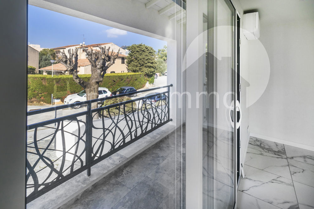 � vendre  Maison Hy�res (83400)