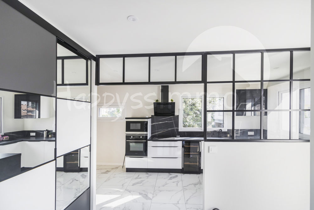 � vendre  Maison Hy�res (83400)