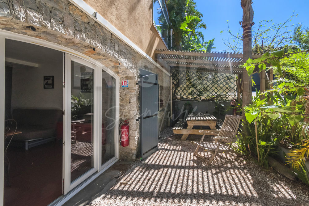 � vendre  Maison Hy�res (83400)