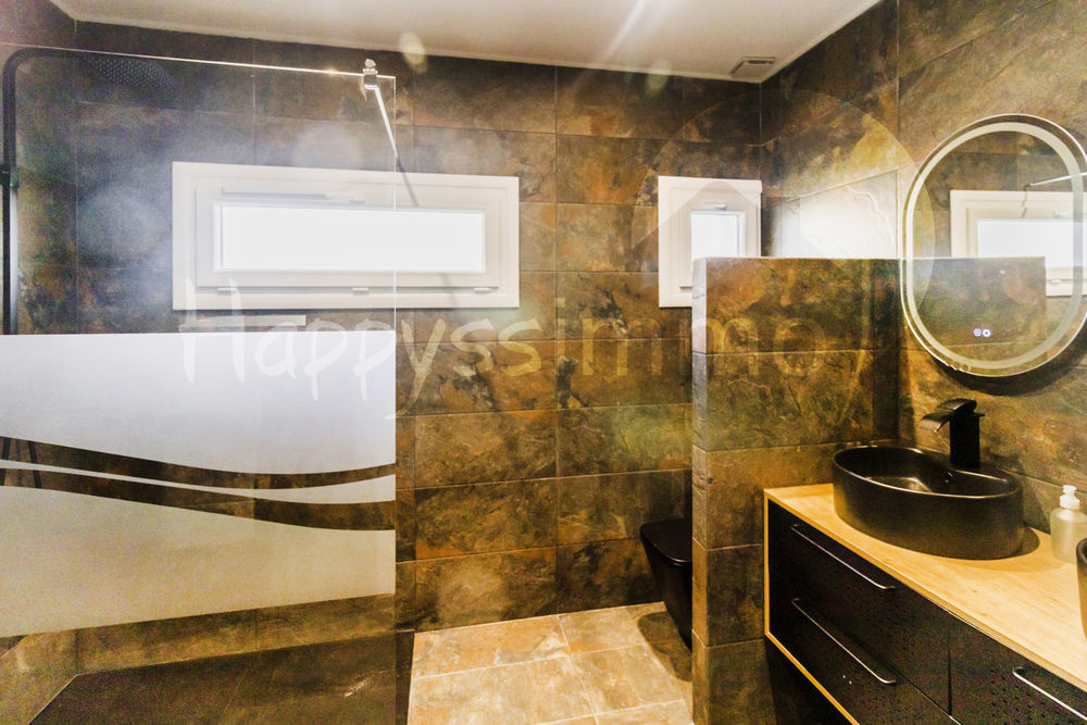 � vendre  Maison Hy�res (83400)