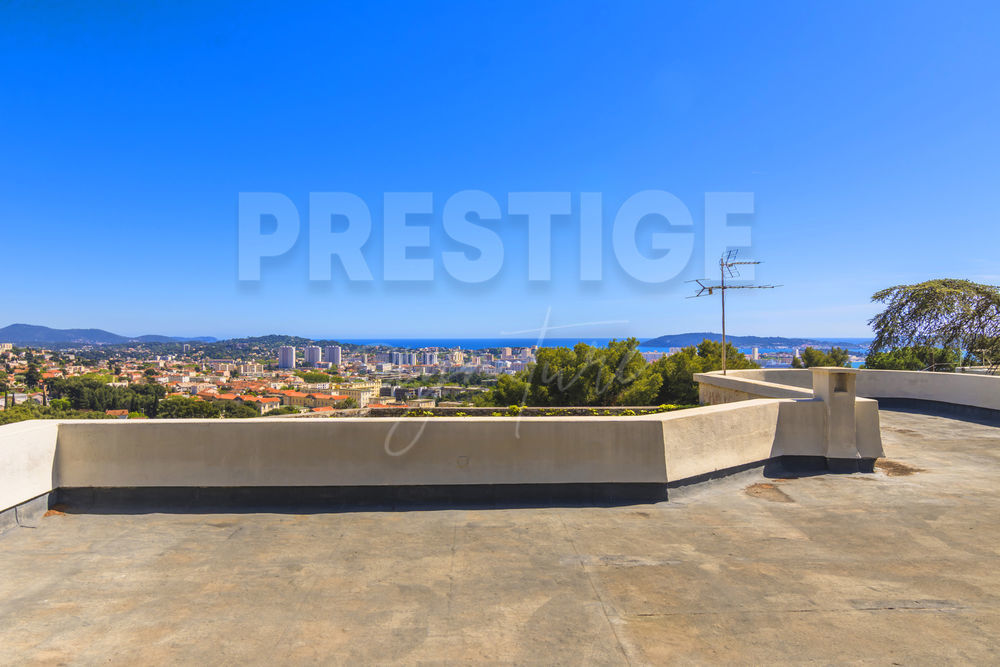 � vendre  Maison Toulon (83200)