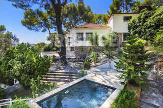  Maison � vendre 9 pi�ces 160 m�