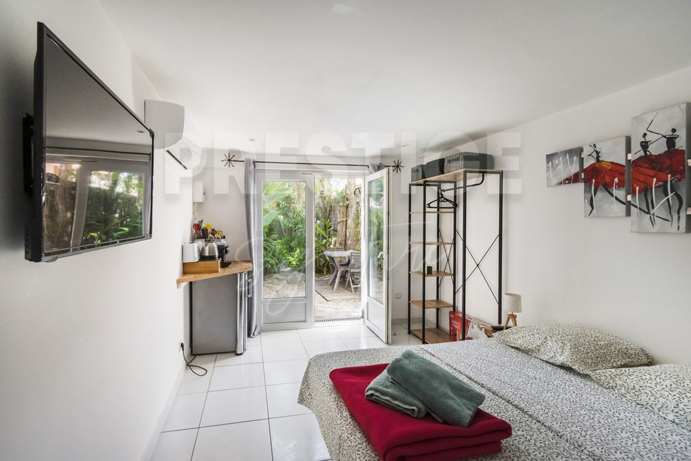 � vendre  Maison Hy�res (83400)