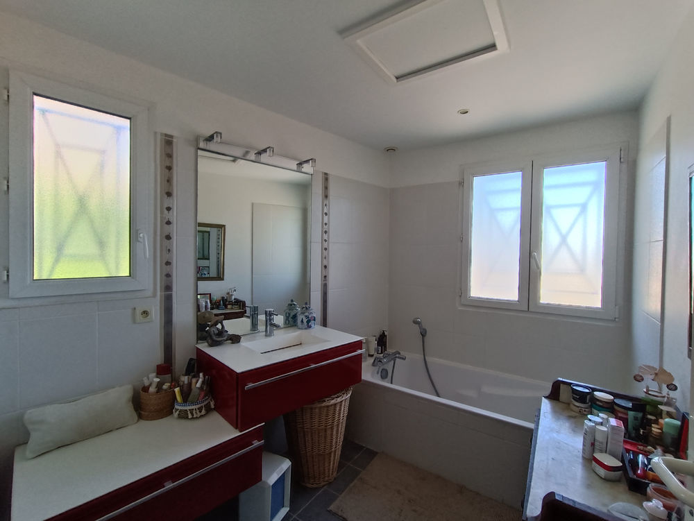 � vendre  Maison Hy�res (83400)