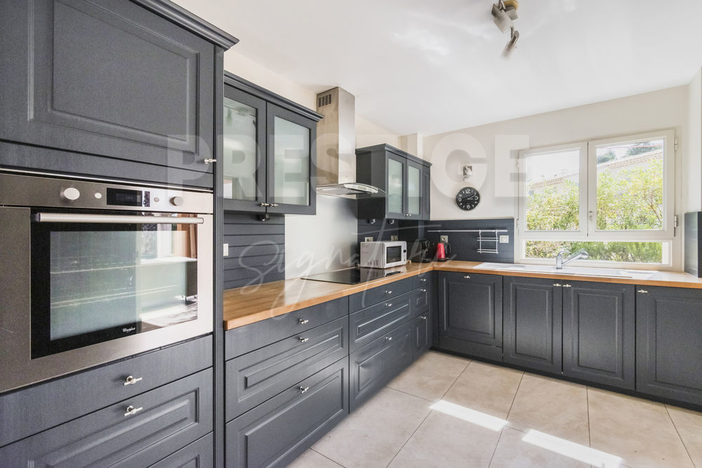 � vendre  Appartement Toulon (83000)