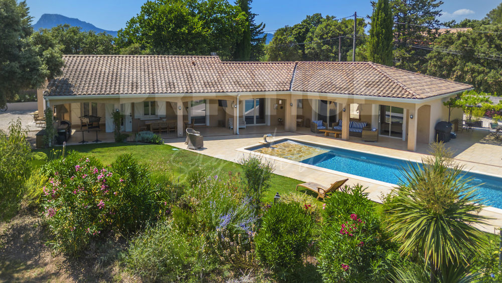 � vendre  Maison Solli�s-Pont (83210)