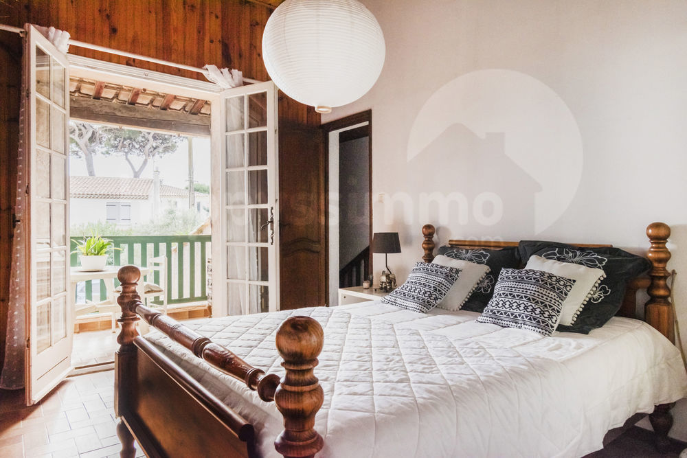 � vendre  Maison Hy�res (83400)