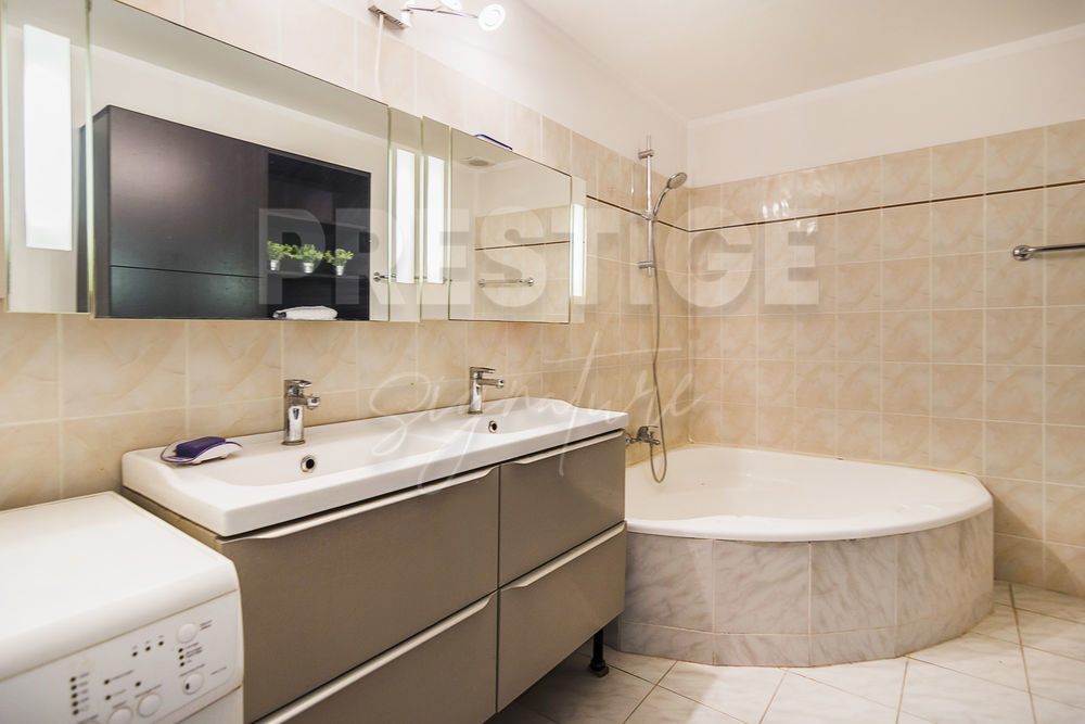 � vendre  Maison Ollioules (83190)