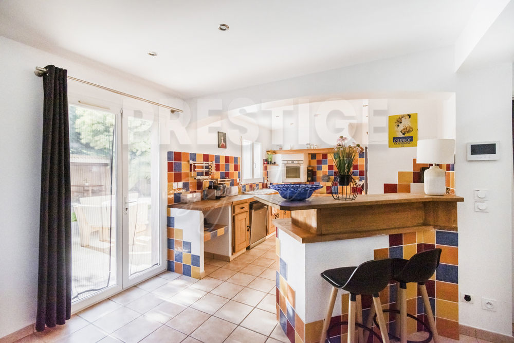 � vendre  Maison Hy�res (83400)