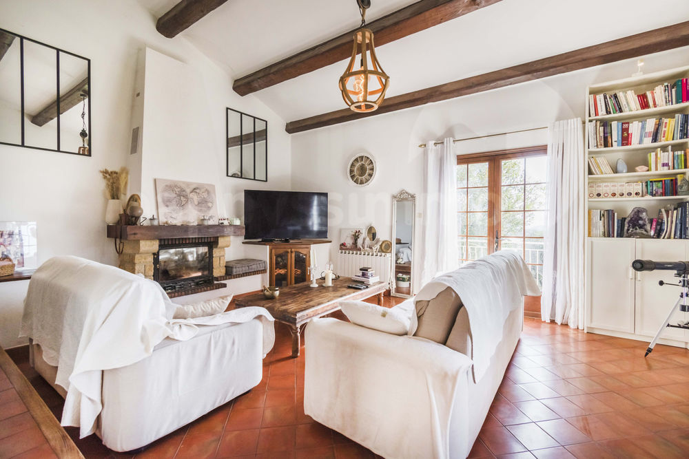 � vendre  Maison Le Cannet-des-Maures (83340)