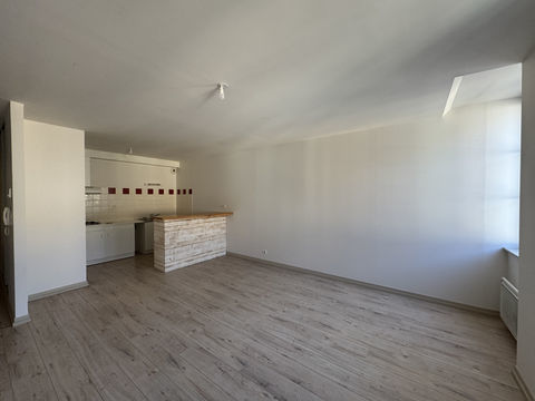   Proche tous commerces Appartement - 2 pi�ce(s) - 58 m�