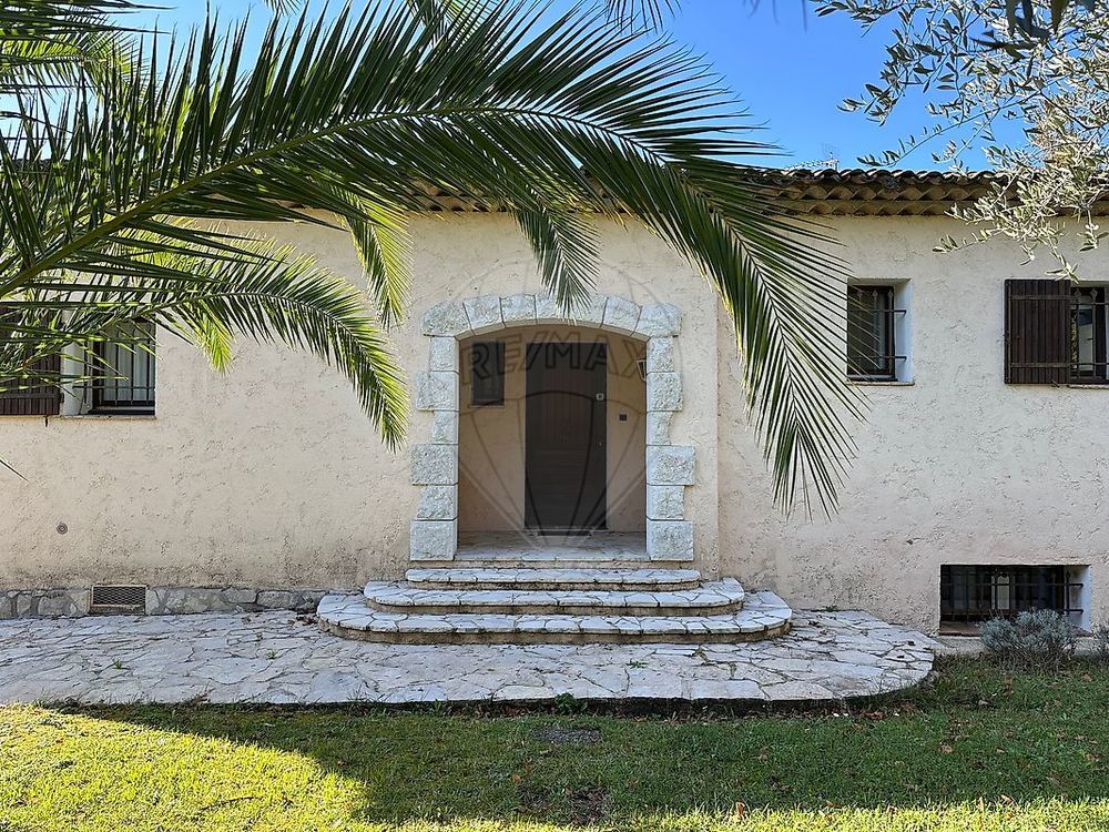 � vendre  Maison Saint-Paul-de-Vence (06570)