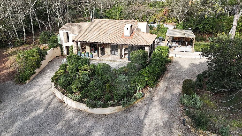 � vendre  Maison La Motte (83920)