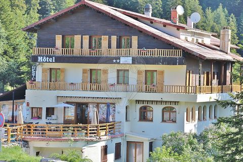 Caf&eacute; H&ocirc;tel Restaurant 20 ou plus chambre(s) &agrave; vendre 760000 06440 L'escar�ne