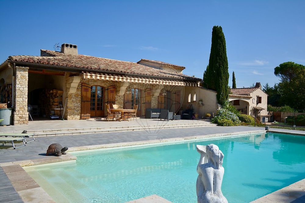 � vendre  Maison Le Muy (83490)