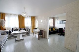  Appartement � vendre 4 pi�ces 