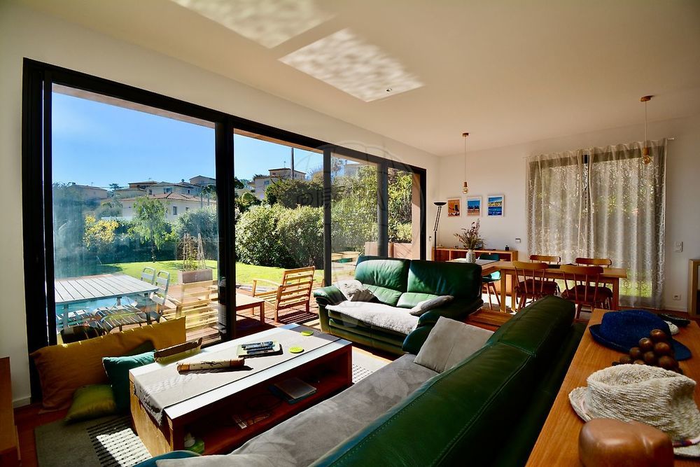 � vendre  Maison Cagnes-sur-Mer (06800)