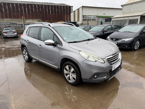 Peugeot 2008 1.6 e-HDi 92ch FAP BVM5 Allure 2015 occasion LA COURNEUVE 93120