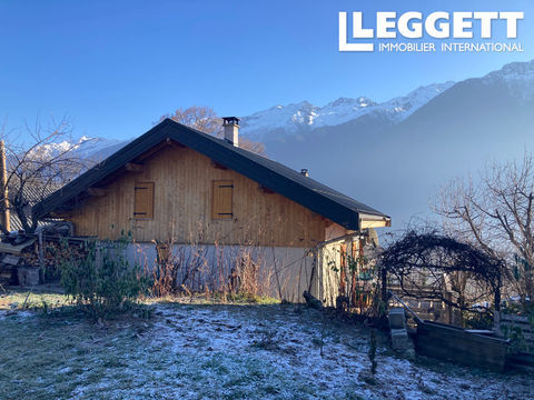   Propri�t� enti�rement r�nov�e dans un hameau alpin. � 35 minutes des stations de ski. Po�le � bois. Maison - 3 pi�ce(s) - 59 m�