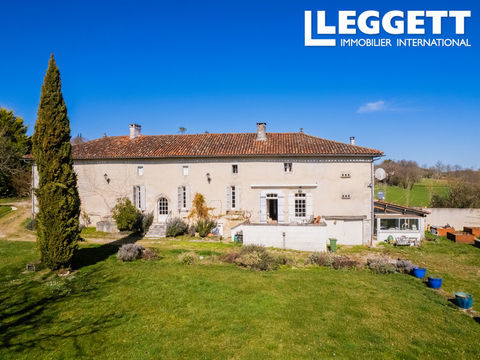   Maison d'habitation de 255 m5 sur 2 niveaux et 13364 m2 de terrain avec piscine Maison - 8 pi�ce(s) - 193 m�