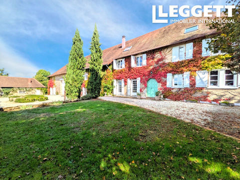   Manoir du XVIIIe si�cle avec g�te, piscine et 4,1 ha � St Priest Ligoure, Limousin. Vendu enti�rement meubl� Maison - 11 pi�ce(s) - 407 m�