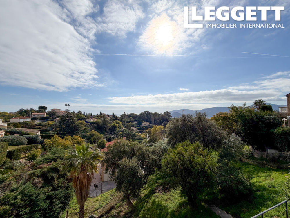 � vendre  Maison Mandelieu-la-Napoule (06210)