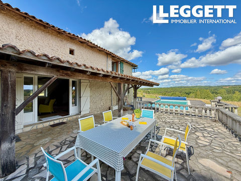   Havre de paix en Charente avec vues panoramiques, piscine et g�te Maison - 5 pi�ce(s) - 122 m�