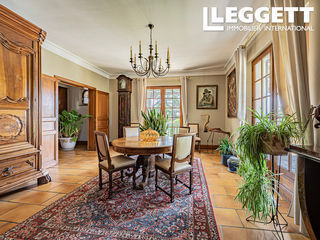  Maison � vendre 9 pi�ces 240 m�