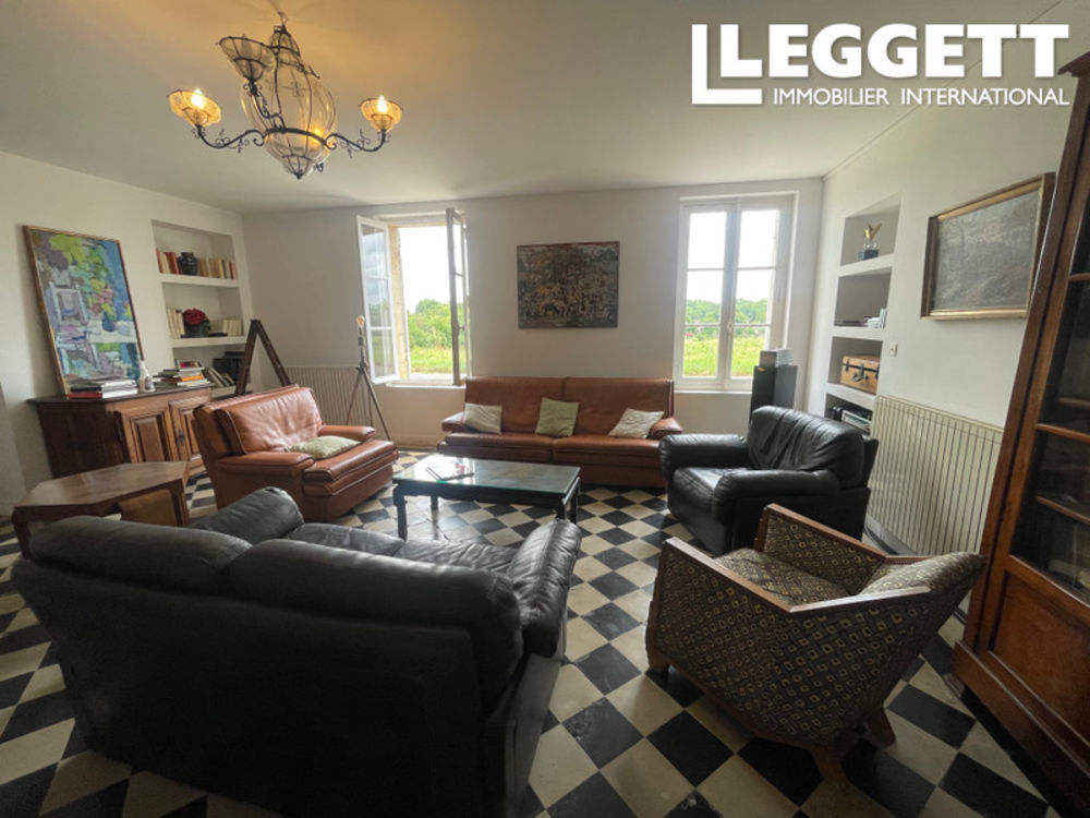 � vendre  Maison Saint-�milion (33330)