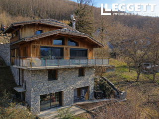  Maison � vendre 9 pi�ces 196 m�