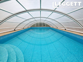  Maison � vendre 10 pi�ces 234 m�