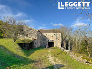  Remise / Grange � vendre 1 pi�ce 250 m�