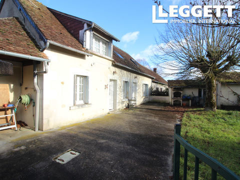   Superbe propri�t� de huit pi�ces, tr�s bien d�cor�e, avec une charmante terrasse et jardin orient�e sud. Maison - 6 pi�ce(s) - 119 m�