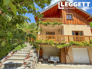  Maison � vendre 10 pi�ces 329 m�