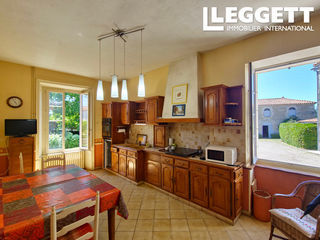  Maison � vendre 10 pi�ces 300 m�