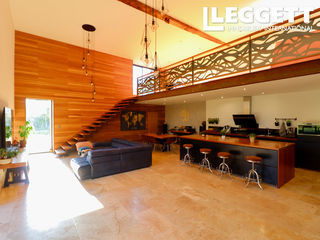  Maison � vendre 6 pi�ces 236 m�