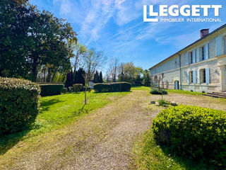  Maison � vendre 10 pi�ces 363 m�