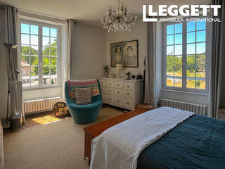  Maison � vendre 9 pi�ces 256 m�