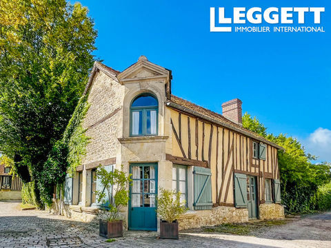   Maison XVIIIe avec jardin et maison d'h�tes au c?ur d'un village au pass� prestigieux proche du Haras du Pin Maison - 8 pi�ce(s) - 103 m�