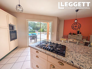  Maison � vendre 9 pi�ces 269 m�