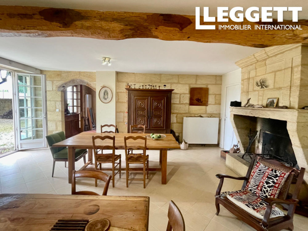 � vendre  Maison Saint-�milion (33330)