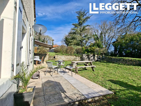   Jolie maison de caract�re avec 4 chambres et terrain clos. Maison - 5 pi�ce(s) - 120 m�