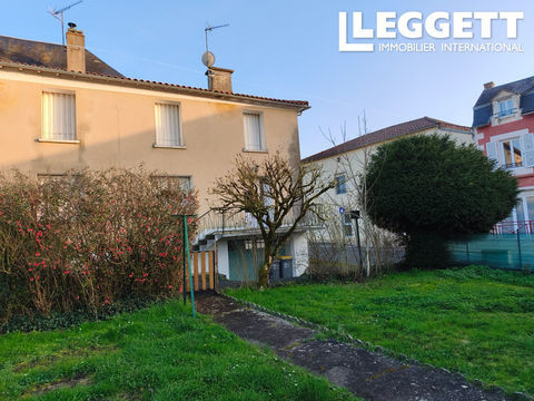   Maison de village 3 chambres avec grand sous-sol, jardin et potentiel commercial.<br /> Maison - 5 pi�ce(s) - 101 m�