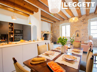  Maison � vendre 8 pi�ces 261 m�