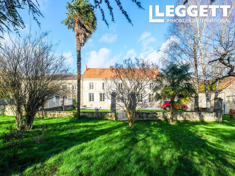   Exquise maison de campagne de 4/5 chambres � coucher dans un �tat impeccable avec beaucoup de potentiel Maison - 11 pi�ce(s) - 320 m�