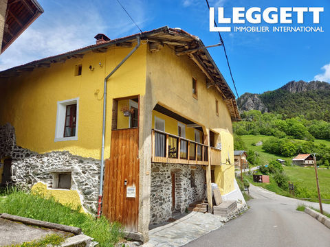   Maison avec grange 190 m� � am�nager ? Fort potentiel ? � 10 min du domaine skiable Paradiski - Vue SUD Maison - 4 pi�ce(s) - 60 m�