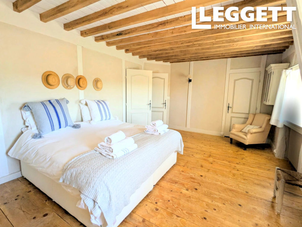 � vendre  Maison Saint-Priest-Ligoure (87800)