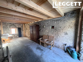  Remise / Grange � vendre 2 pi�ces 200 m�