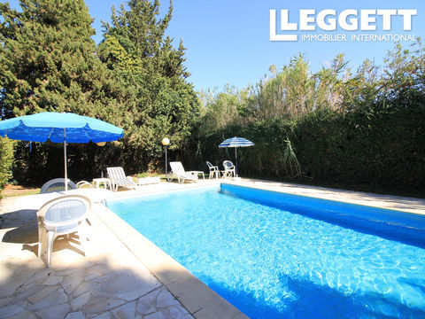   Emplacement fabuleux pour cette villa  5 chambres, g�te s�par�, jardins, terrain, piscine, court de tennis. Maison - 9 pi�ce(s) - 179 m�