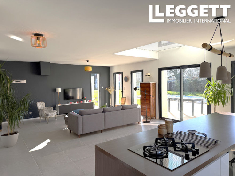 � vendre  Maison Saint-Genis-Laval (69230)